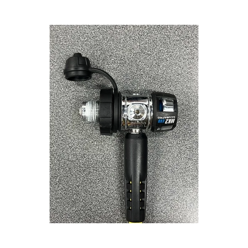 Détendeur De Secours Moniteur Scubapro MK2 Evo R095 Occasion 3 Détendeur De Secours Moniteur Scubapro MK2 Evo R095 Occasion – Image 3